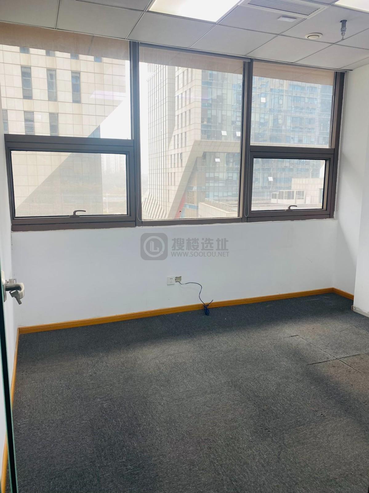 安科大厦面积135平