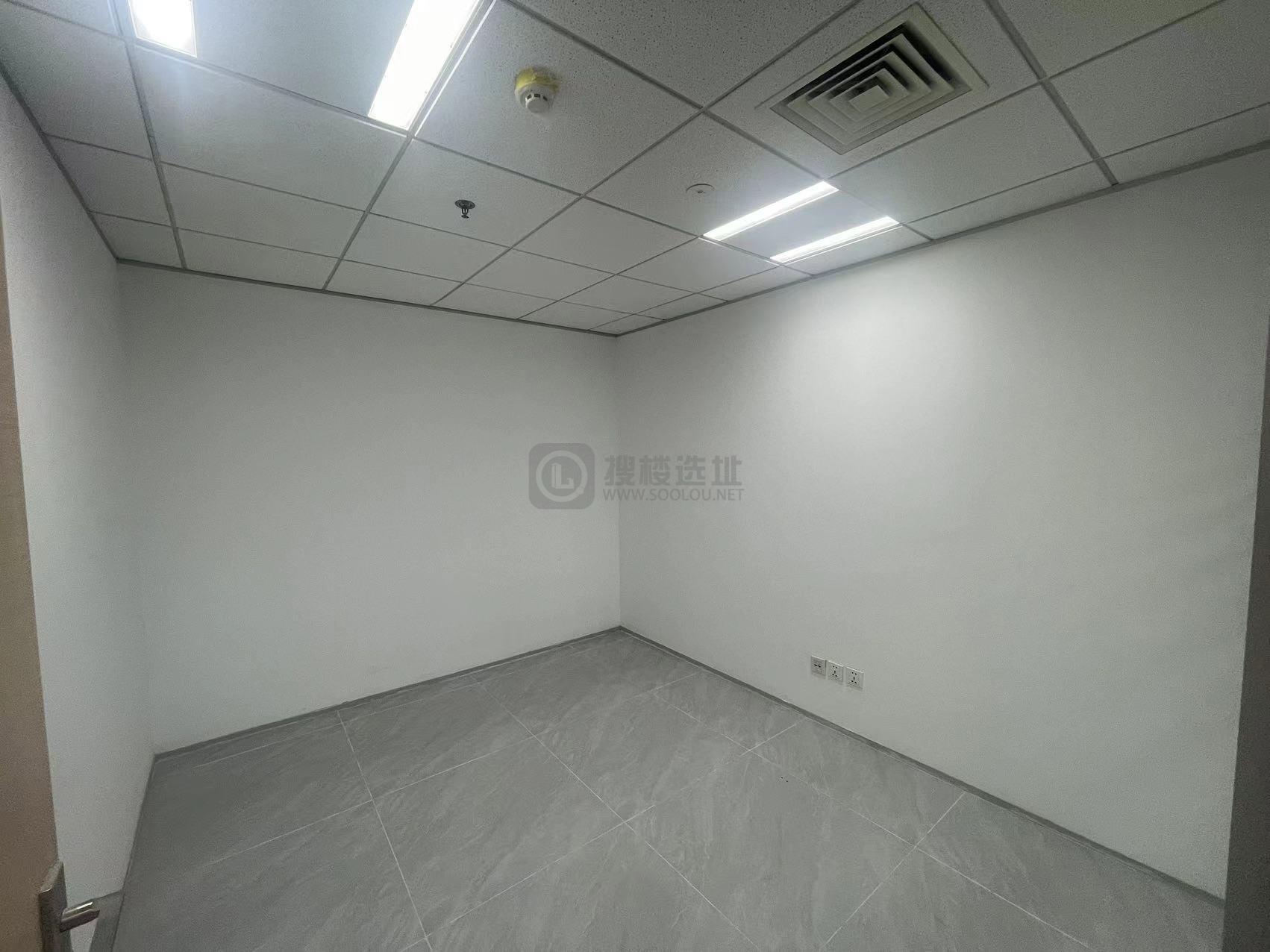 河西万达广场面积330平