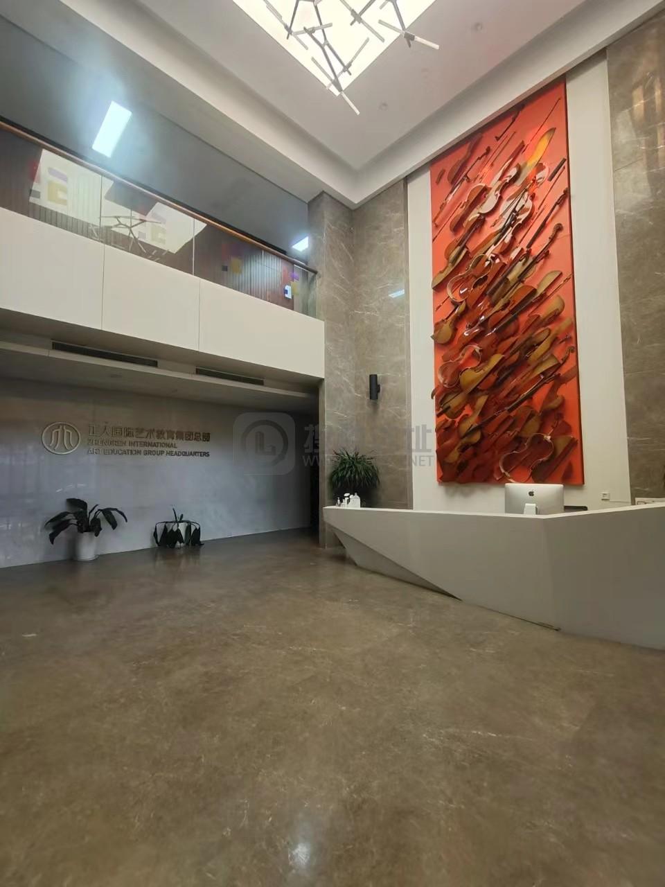 T80科技文化国际社区面积2461平