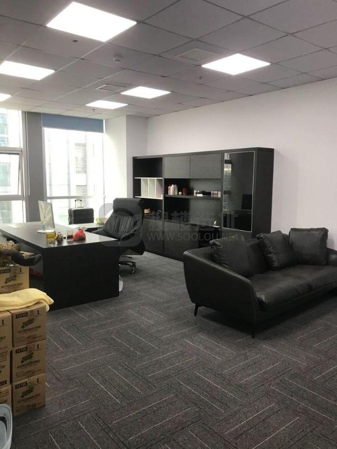 天盛大厦面积586平