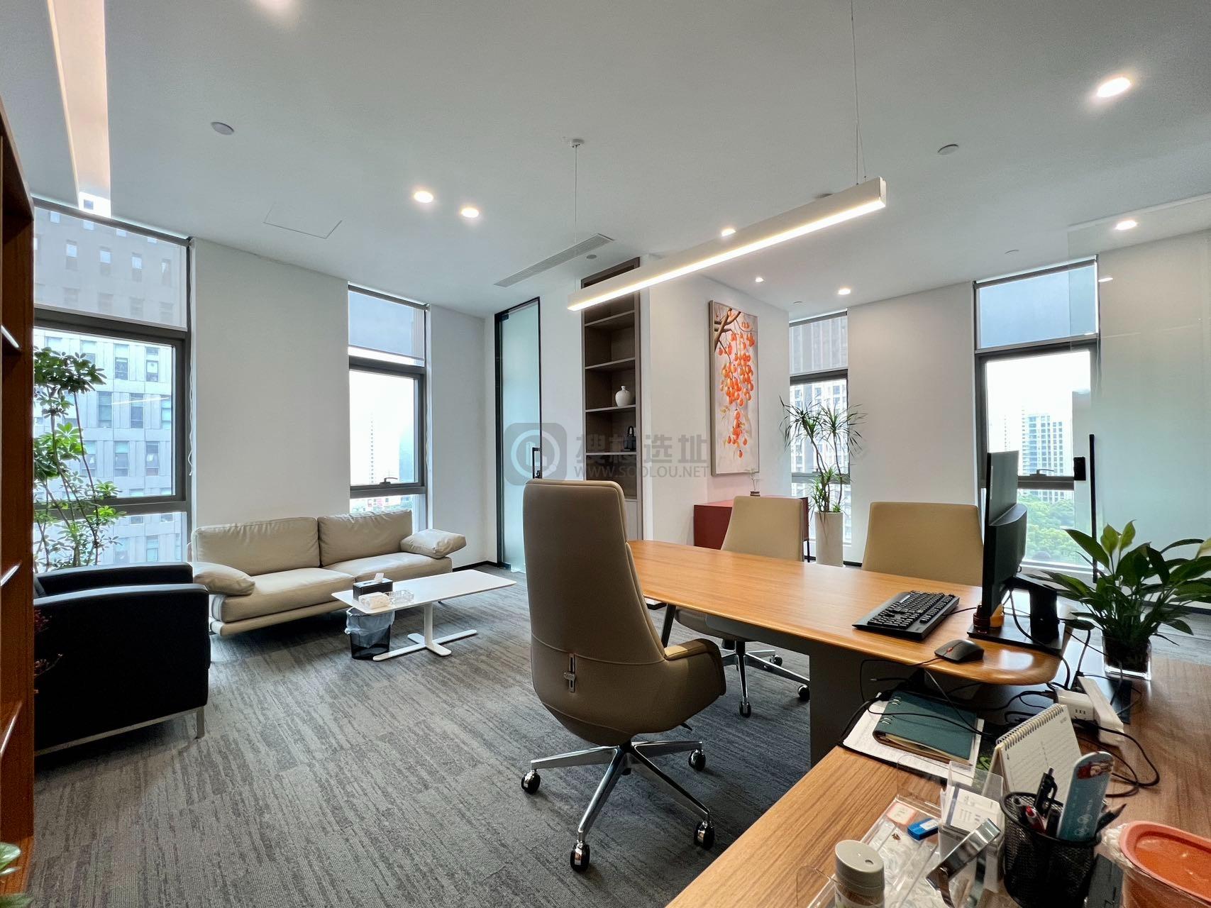 鼓楼创新广场面积415平