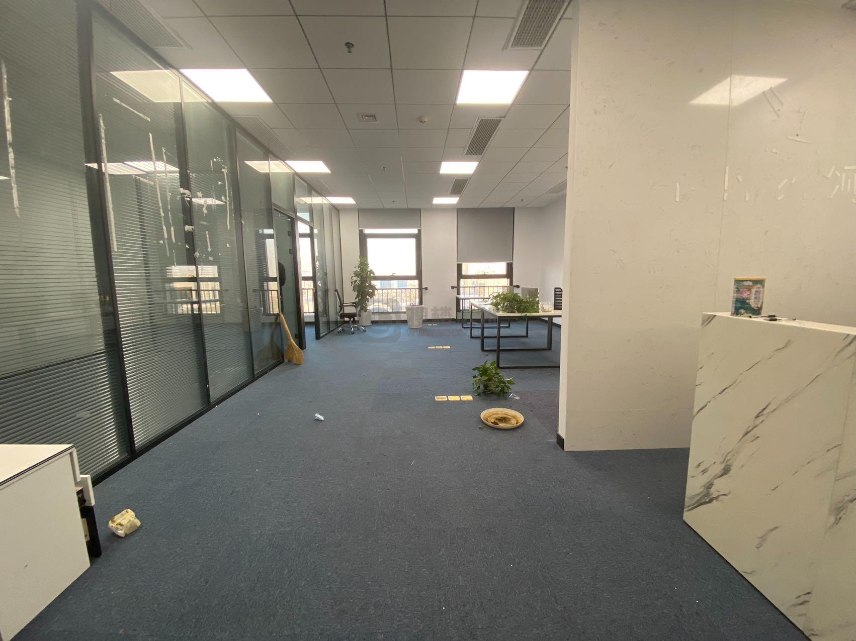 毅达汇创中心面积154平