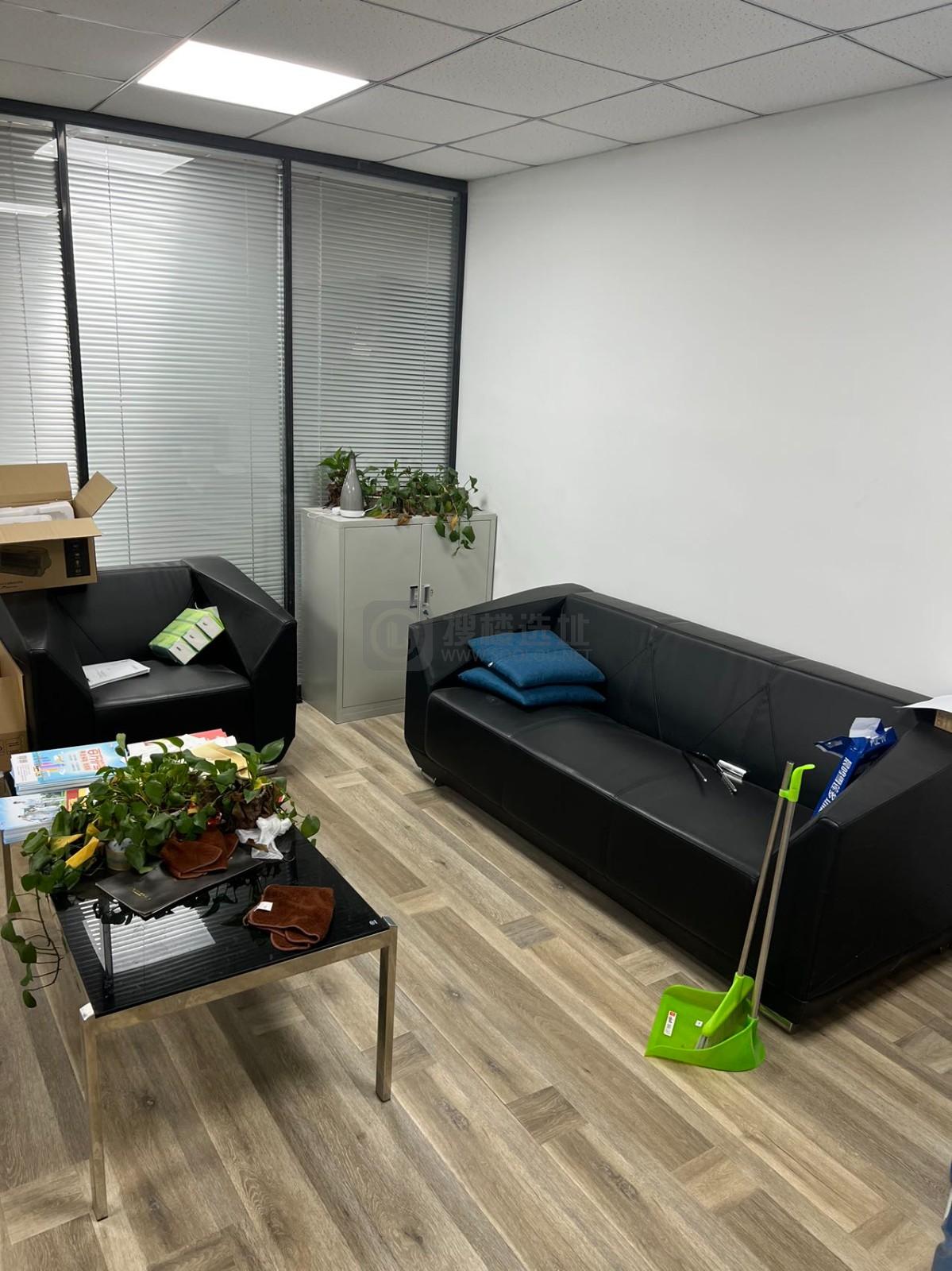 江苏商厦面积279平