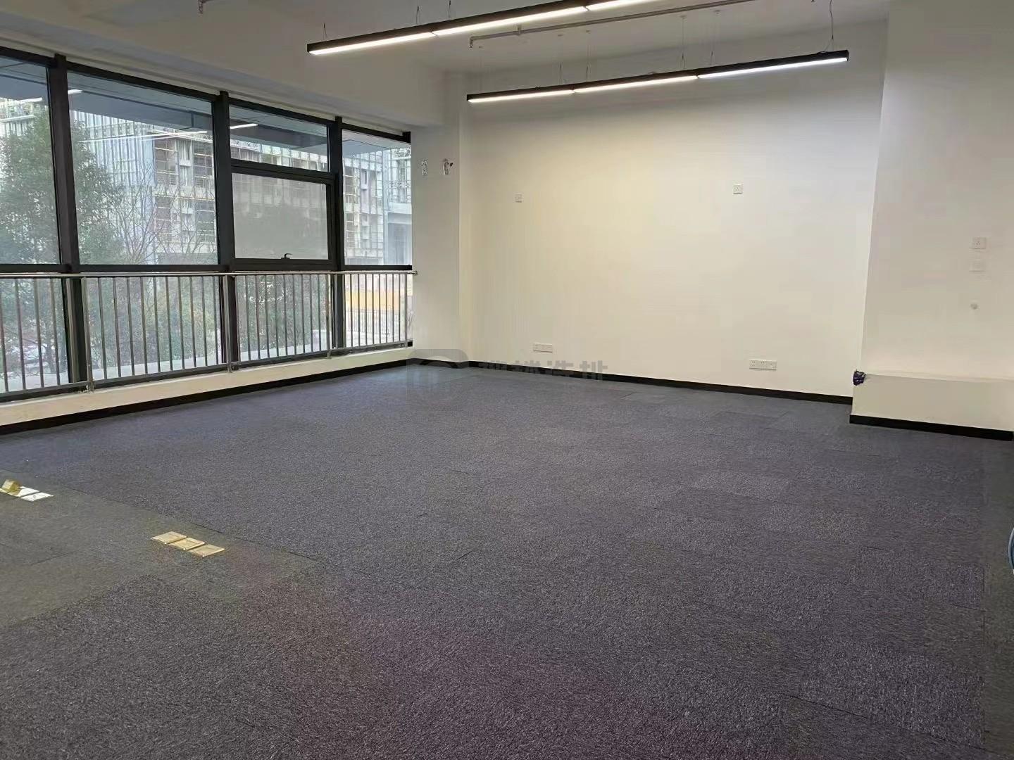 垠坤创芯汇面积86平