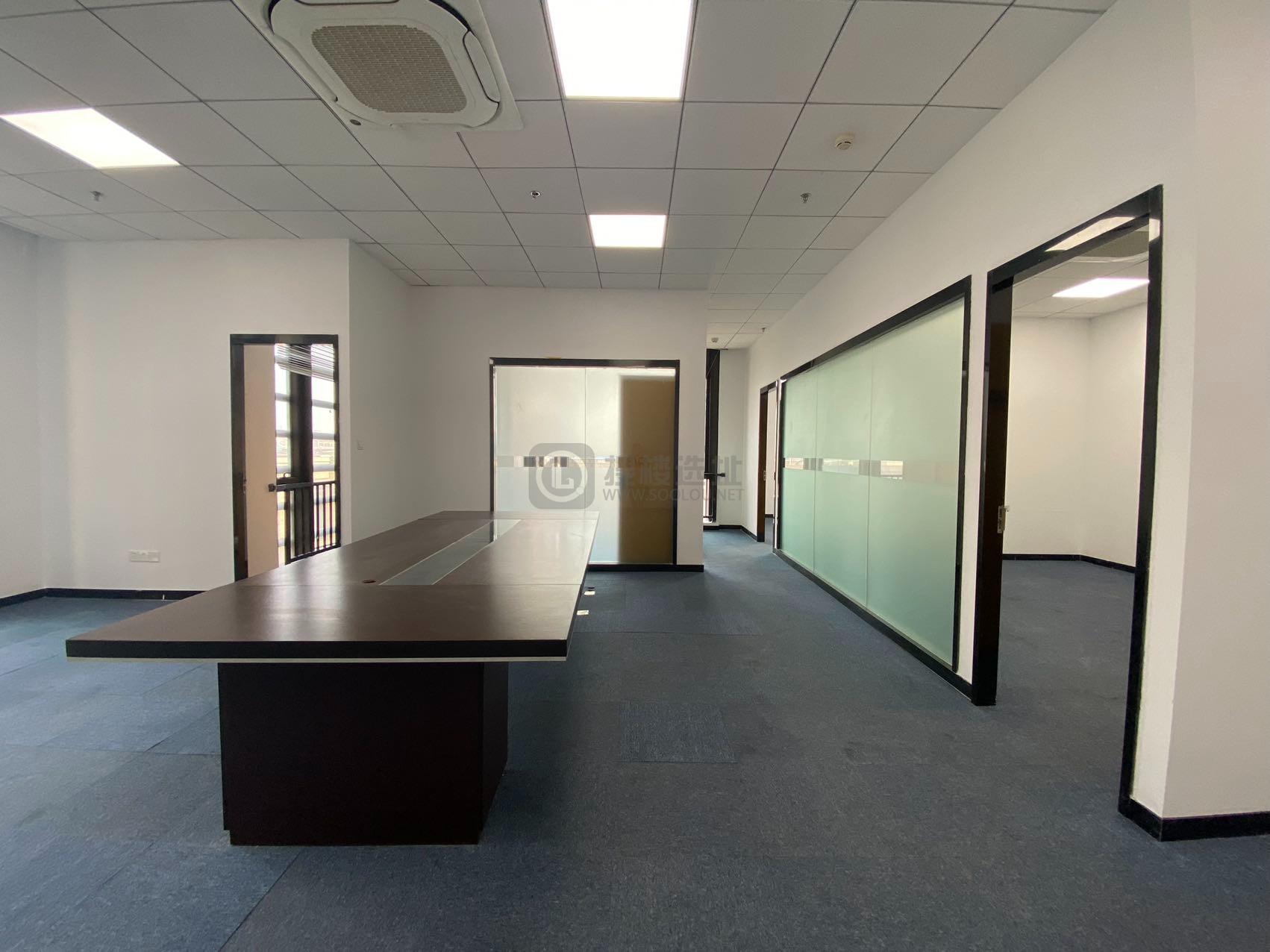 毅达汇创中心面积175平