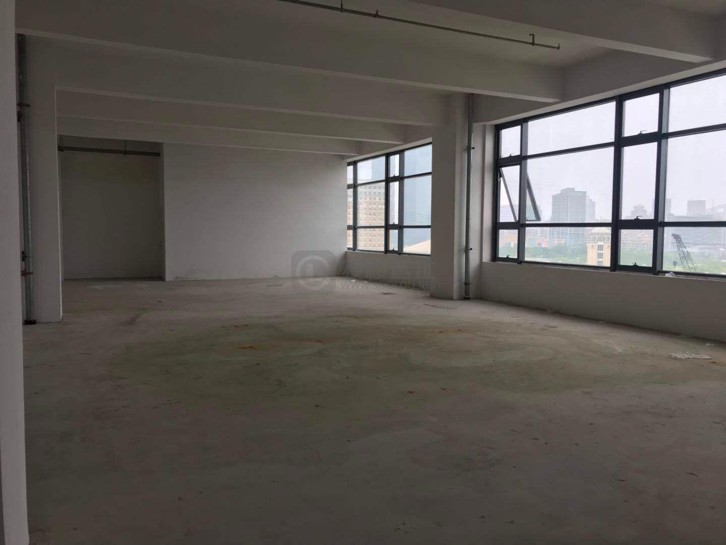 万得大厦面积1378平