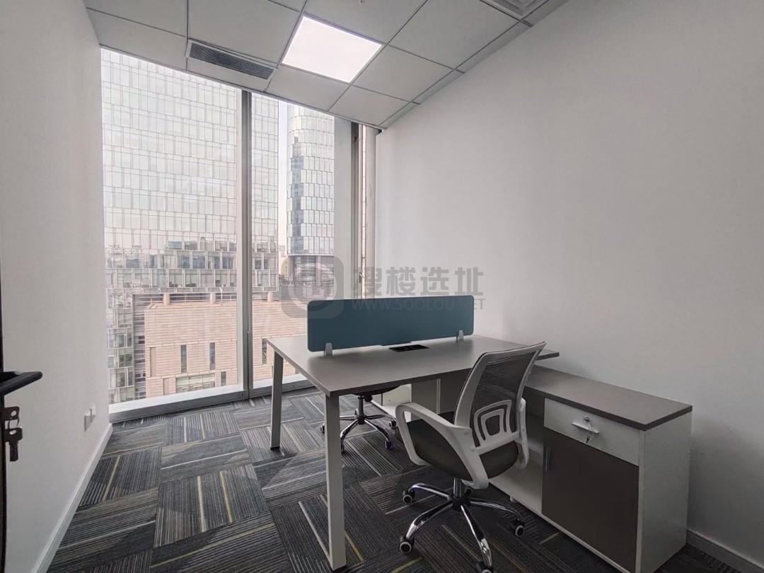 翠峰大厦面积116平