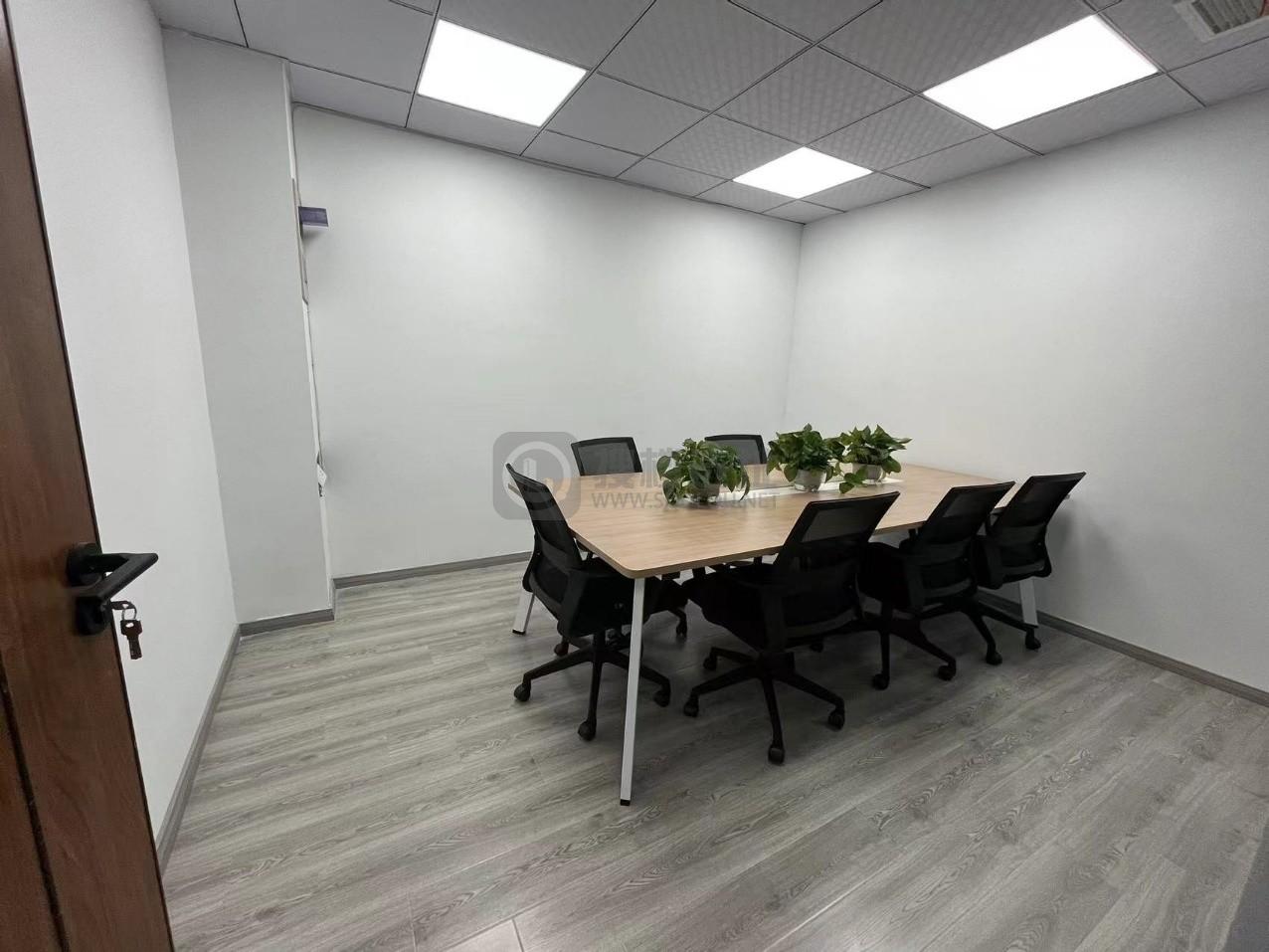 易发信息大厦面积183平