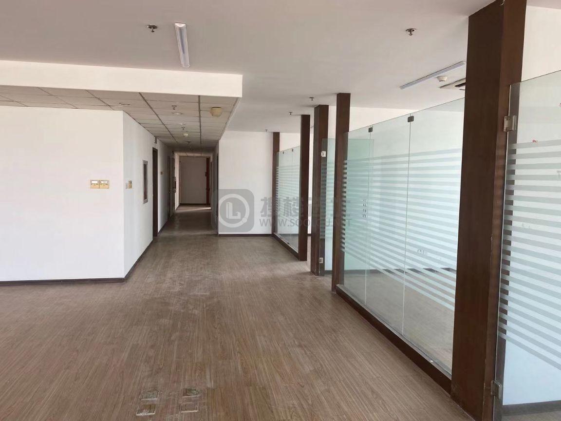 天诚大厦面积611平