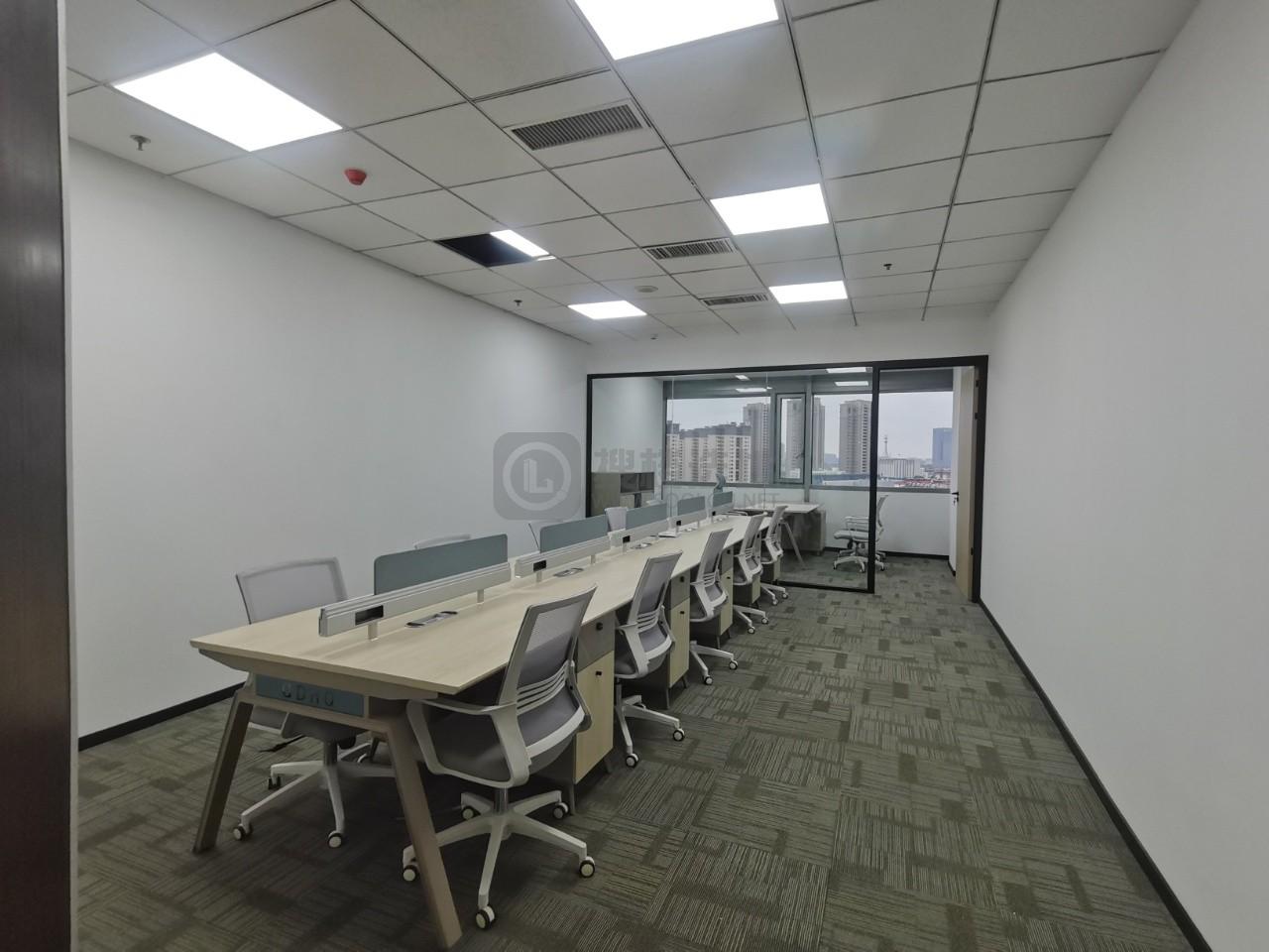  新城总部大厦面积78平