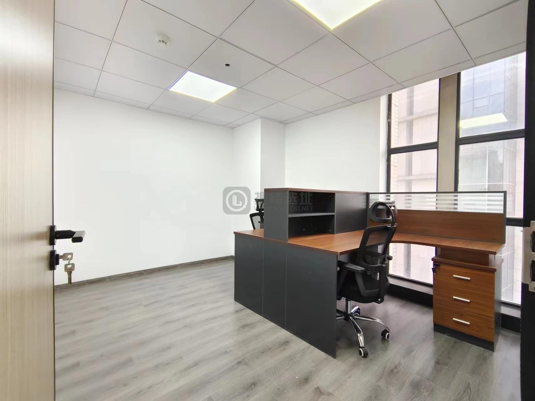 君临国际面积368平