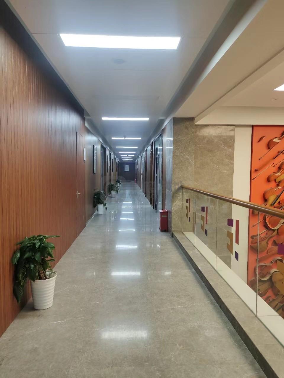 T80科技文化国际社区面积2461平