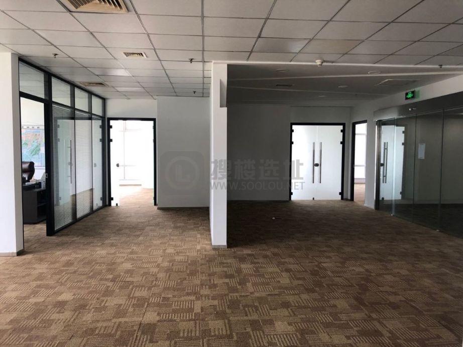 金茂广场面积458平