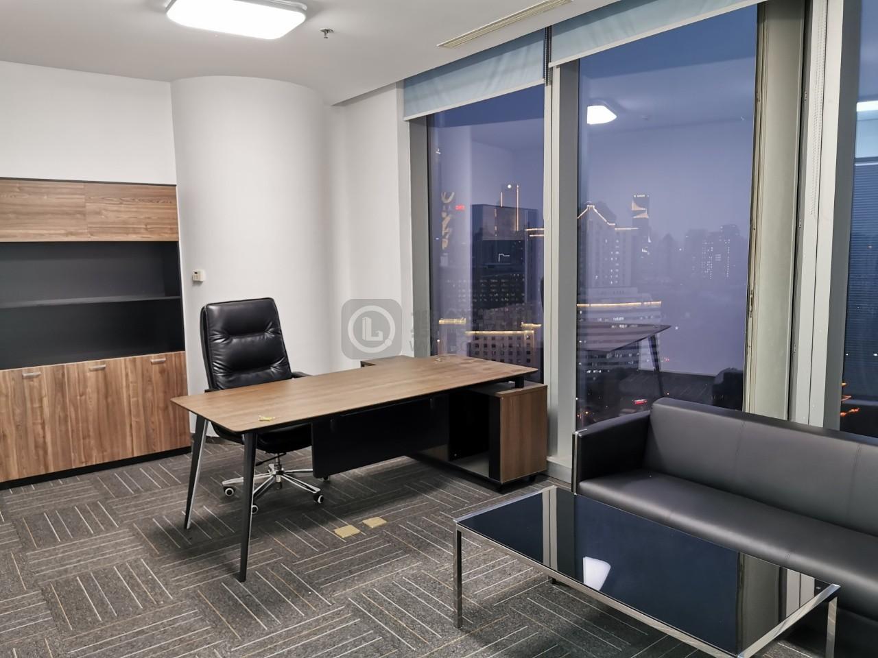 紫峰大厦面积154平