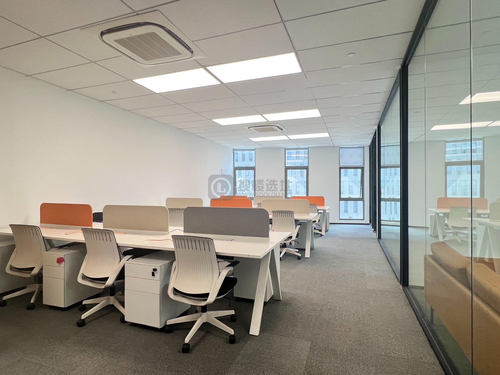 鼓楼创新广场面积235平