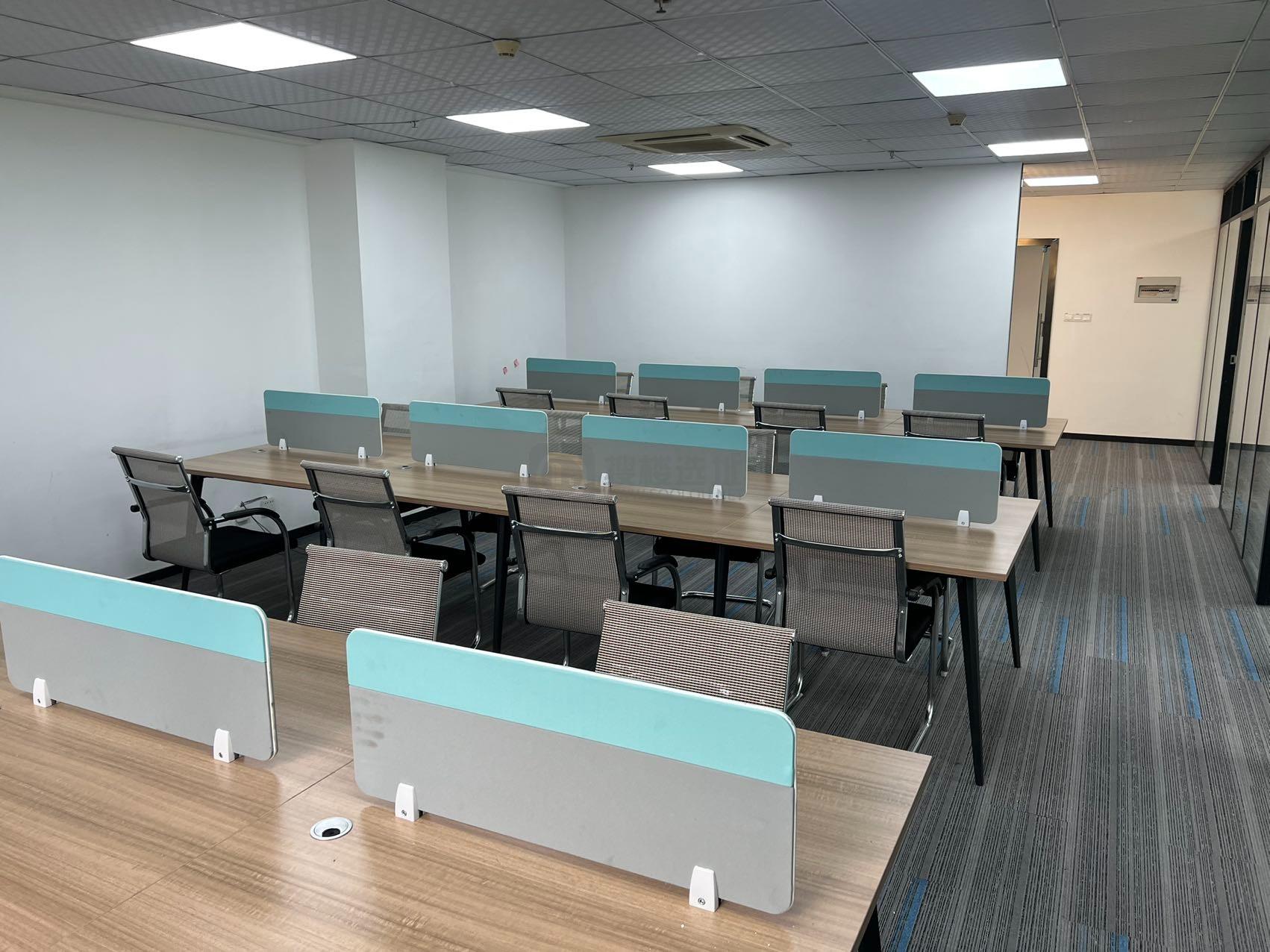 易发信息大厦面积146平