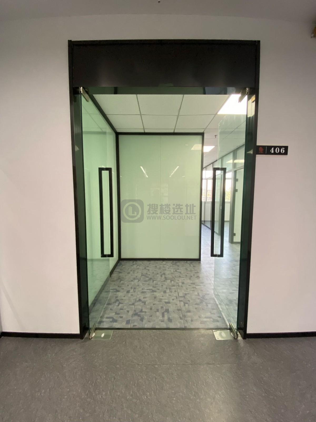 天元商厦面积105平