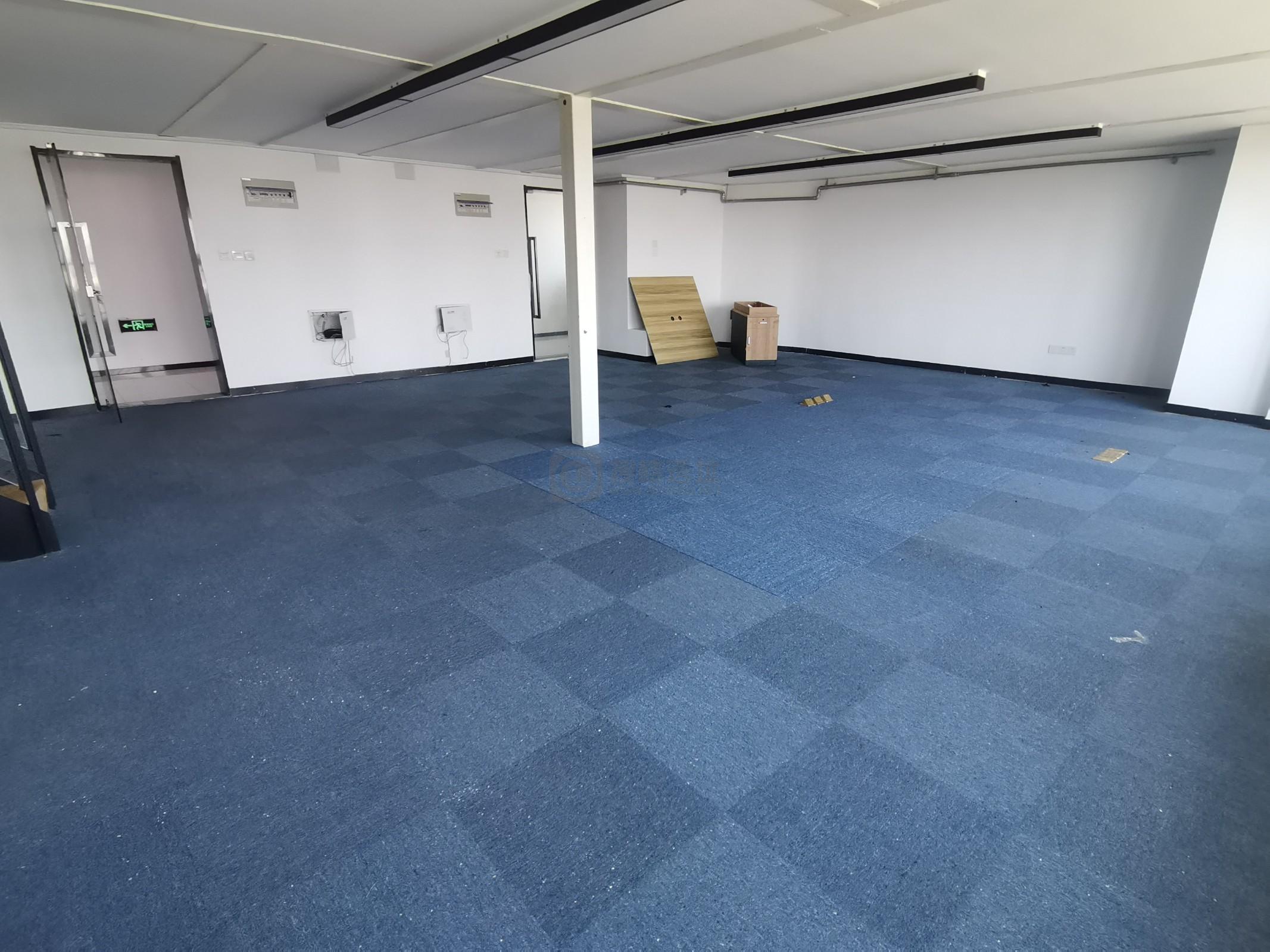 垠坤创芯汇面积183平