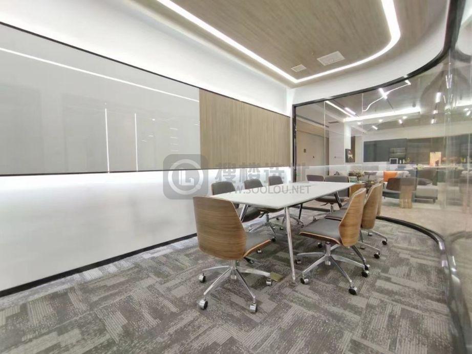 平安金融中心面积2000平