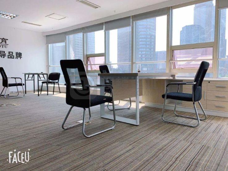 天时国际商贸中心面积270平