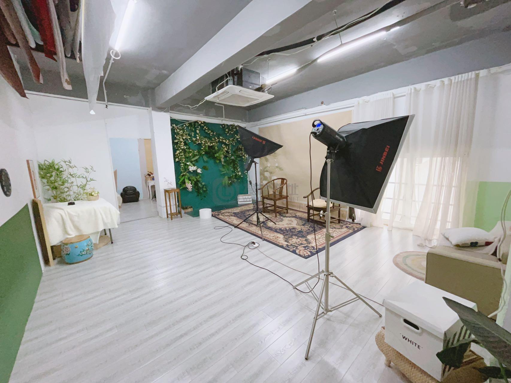  创意中央面积303平