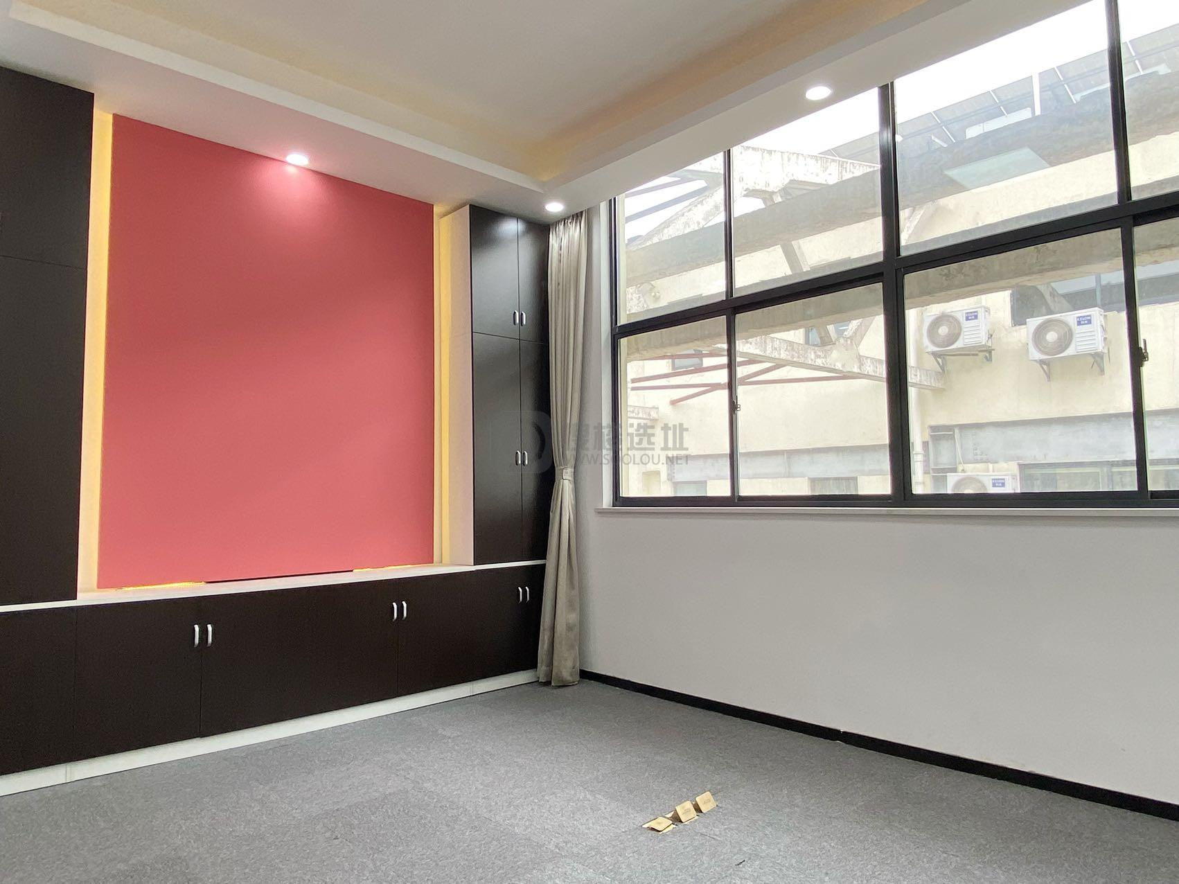 南京中山坊面积168平