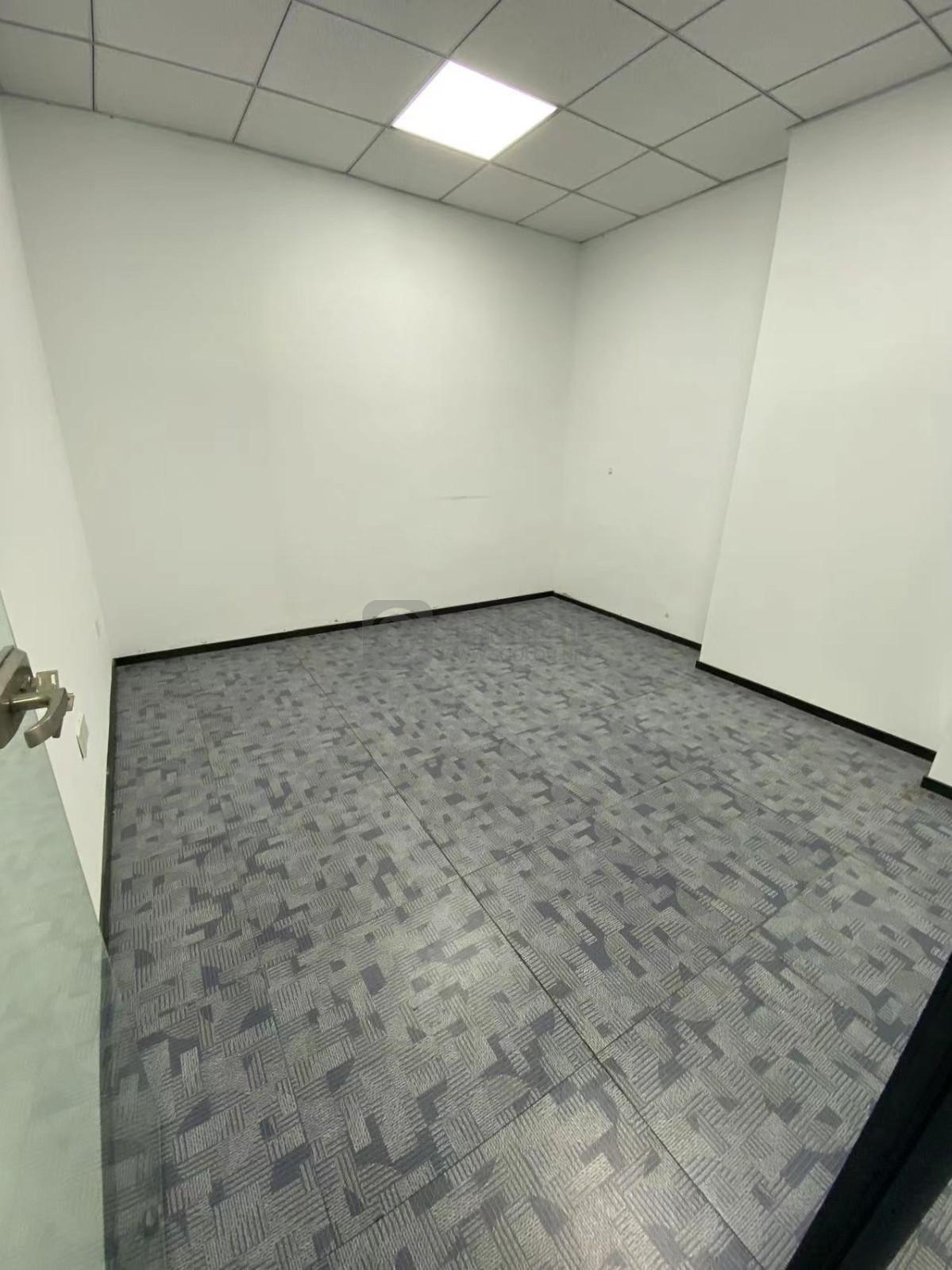 天元商厦面积105平