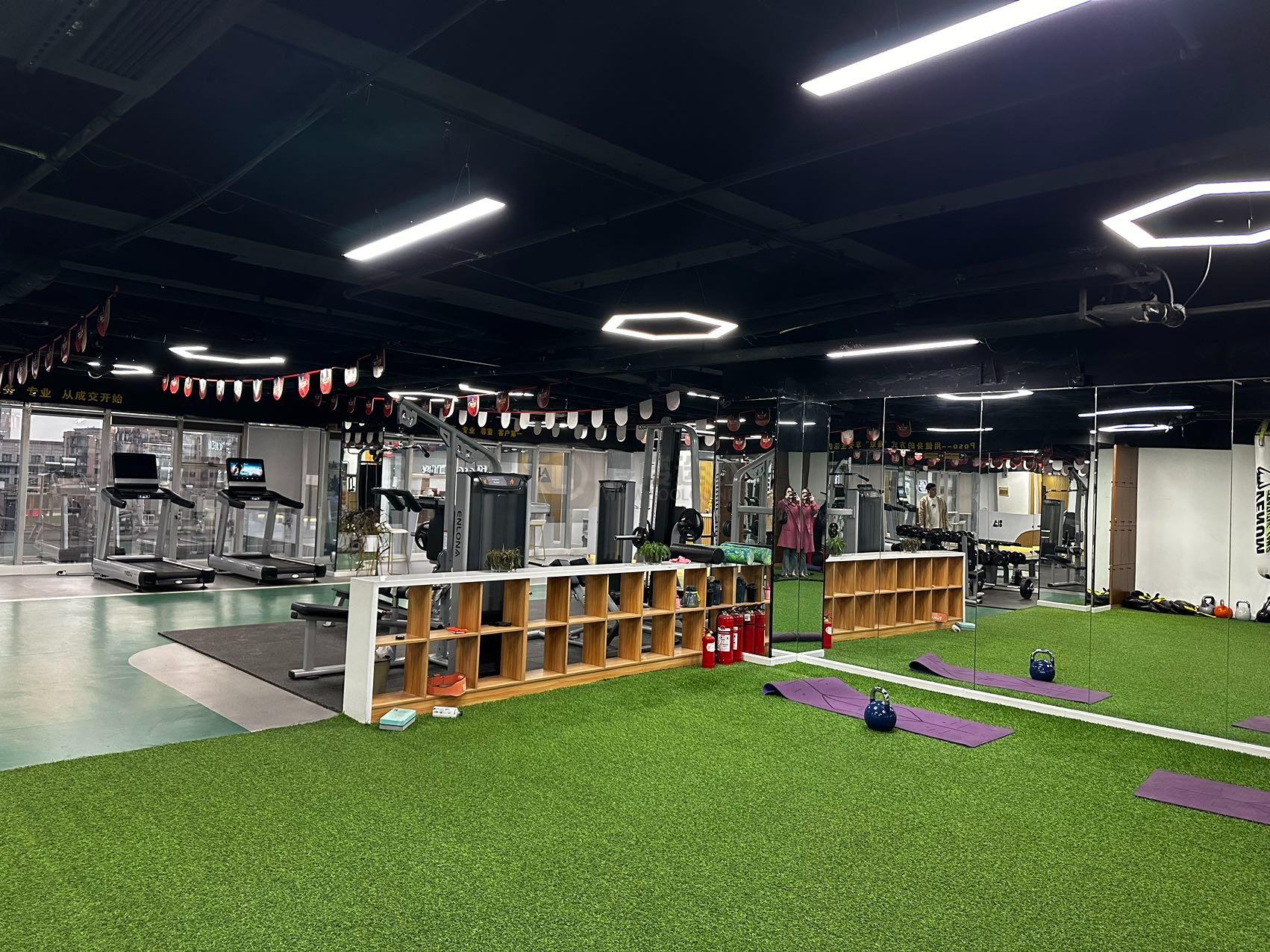 阳光大厦面积380平