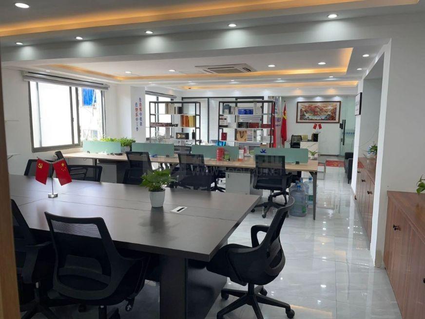 鸿信大厦面积230平