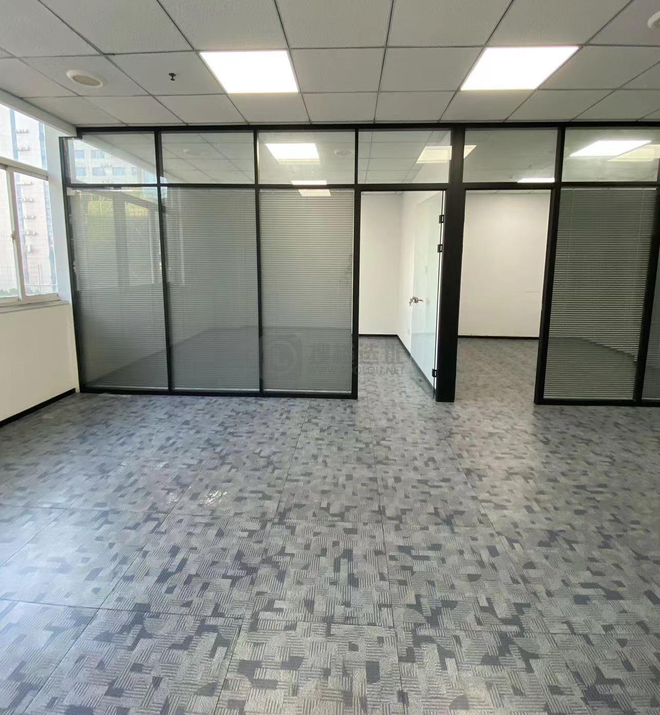 天元商厦面积105平