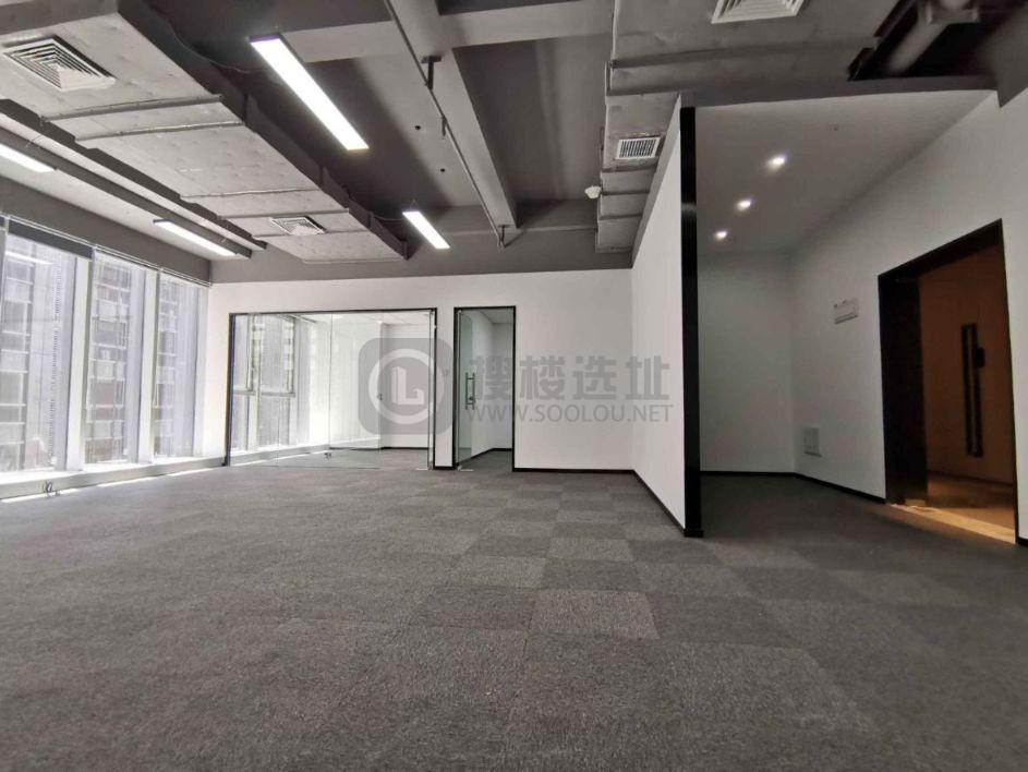 平安金融中心面积180平