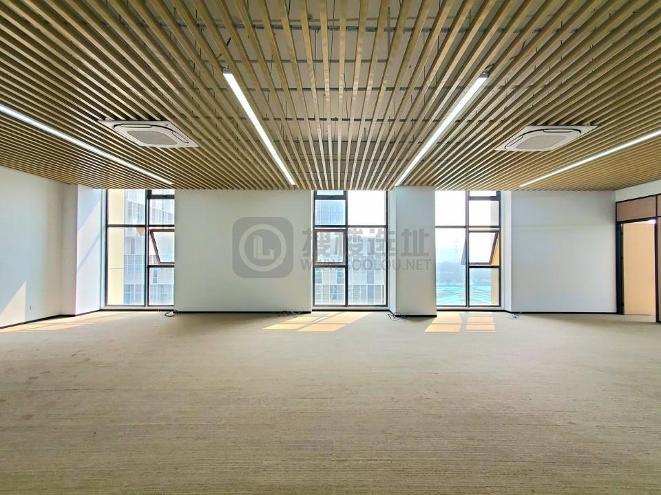 佳强大厦面积280平