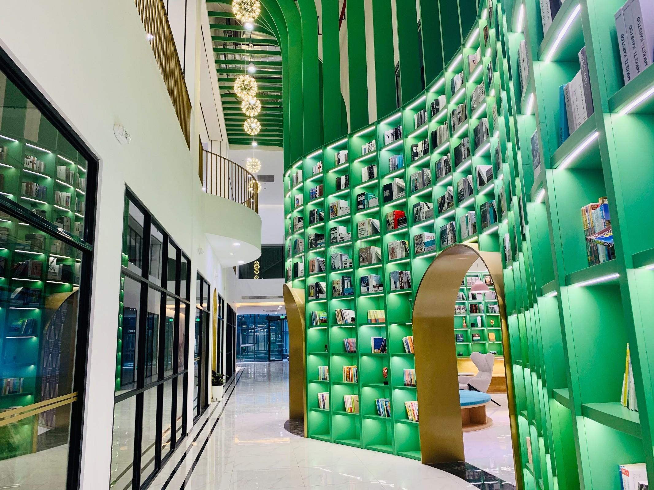 德必艺术盒子WE面积473平