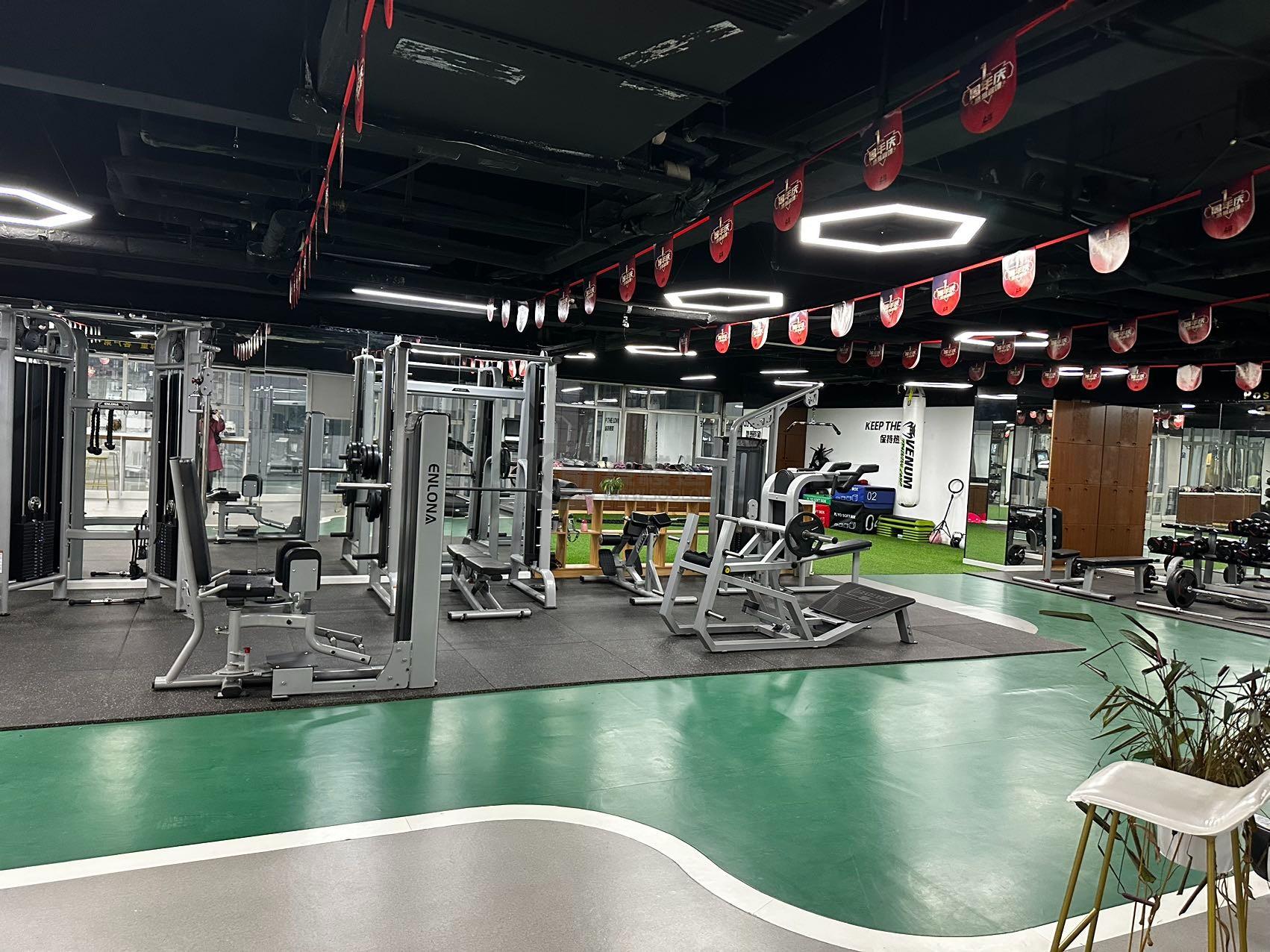 阳光大厦面积380平