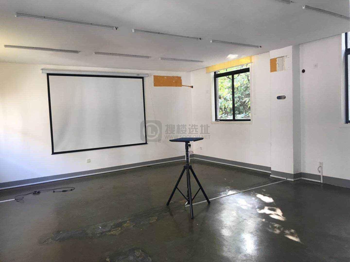 创意东八区面积275平