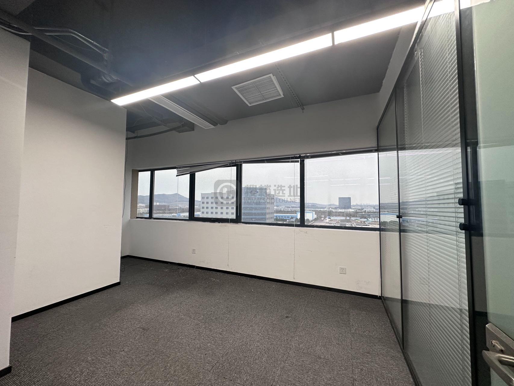 光一科技产业园面积167平