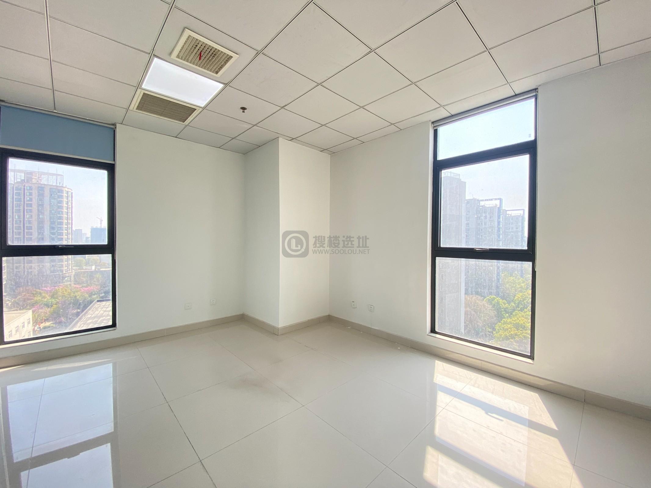 物媒国际大厦面积330平