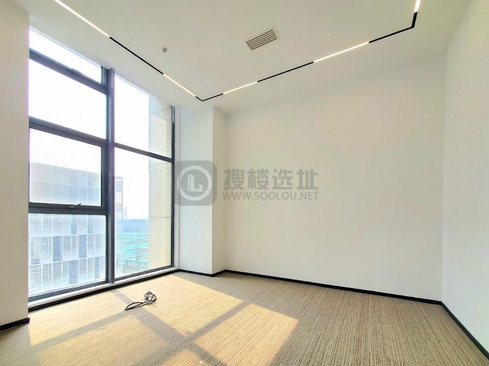 佳强大厦面积122平