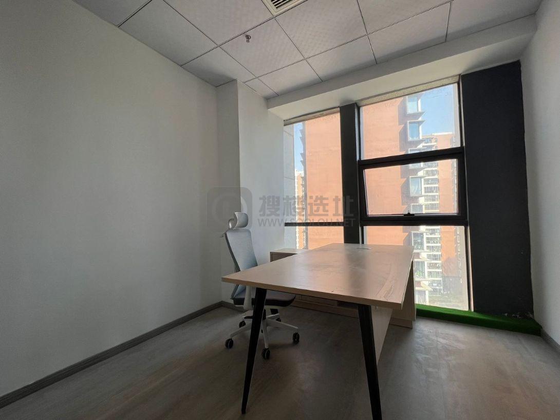 天时国际商贸中心面积300平