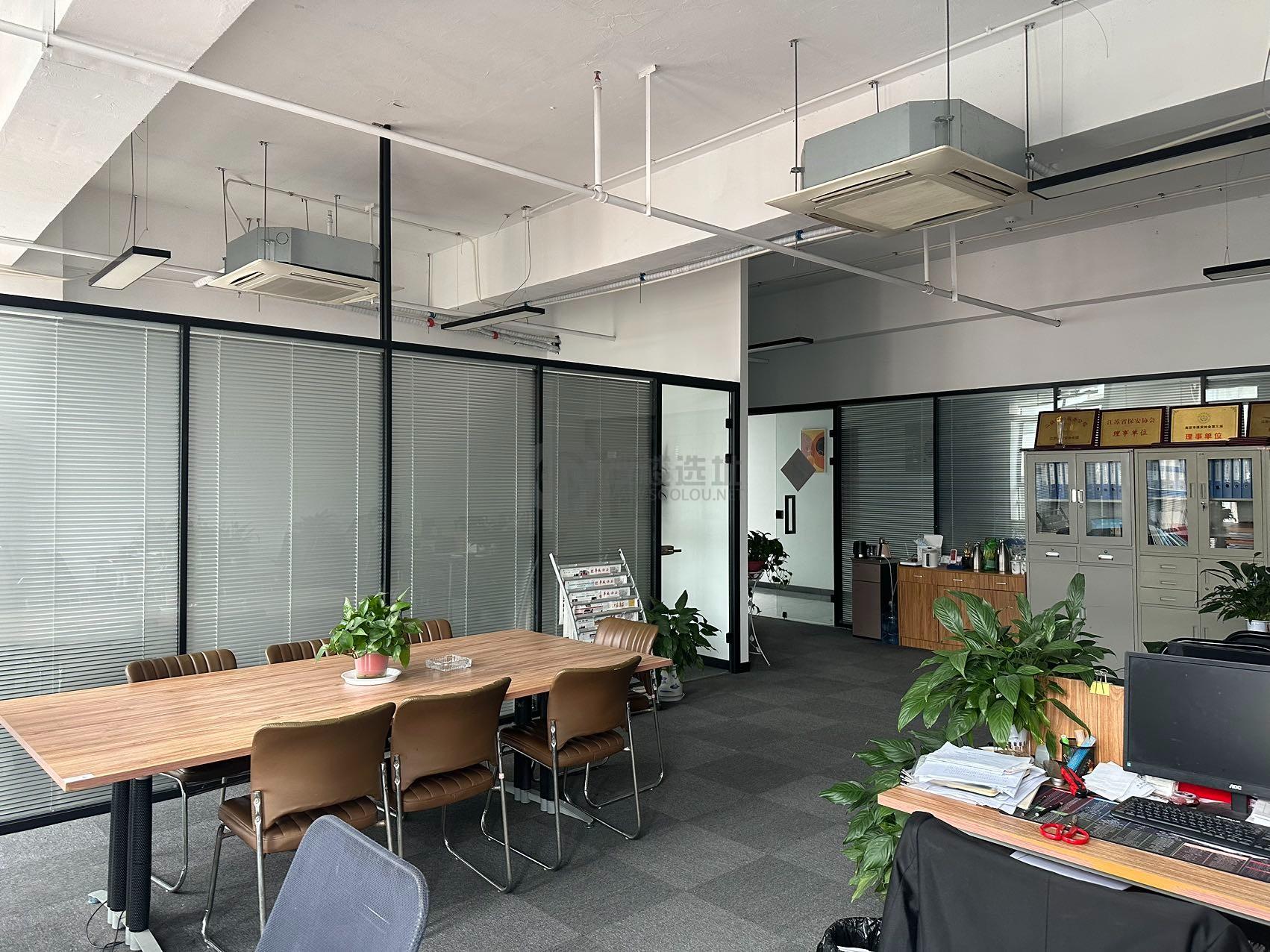 力通广场面积124平