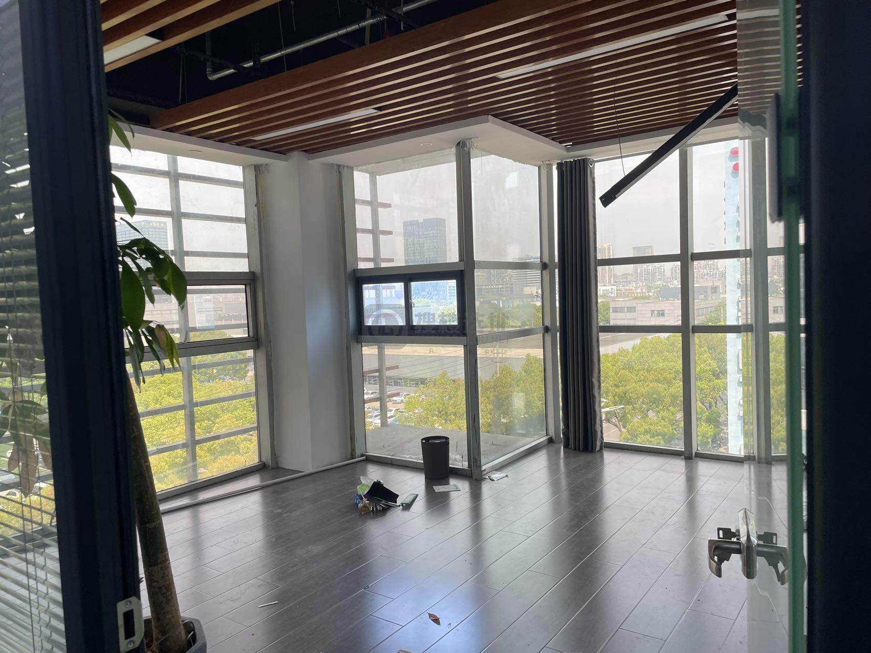 三玖彩虹谷面积367平