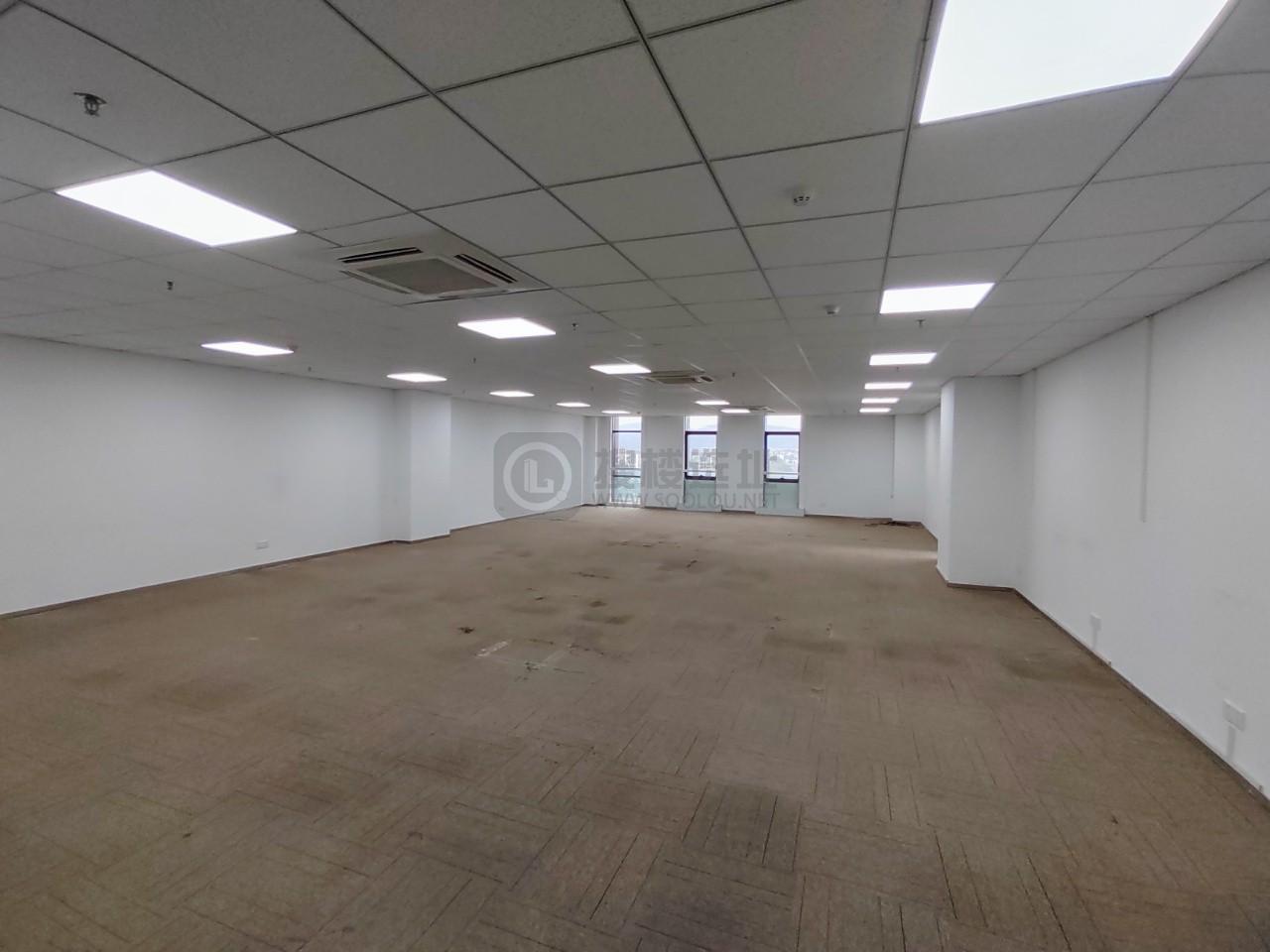 高科中心面积372平