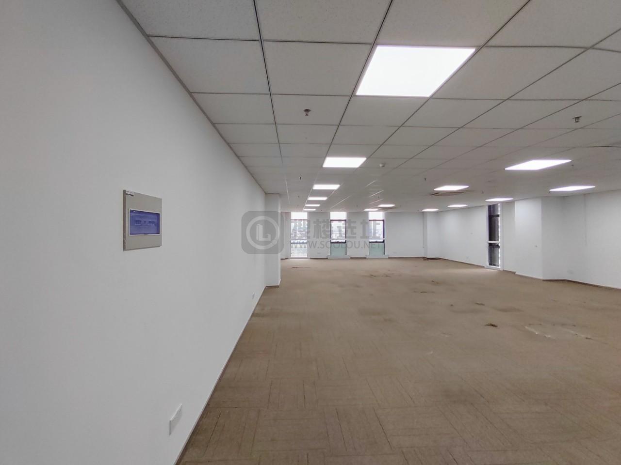 高科中心面积372平