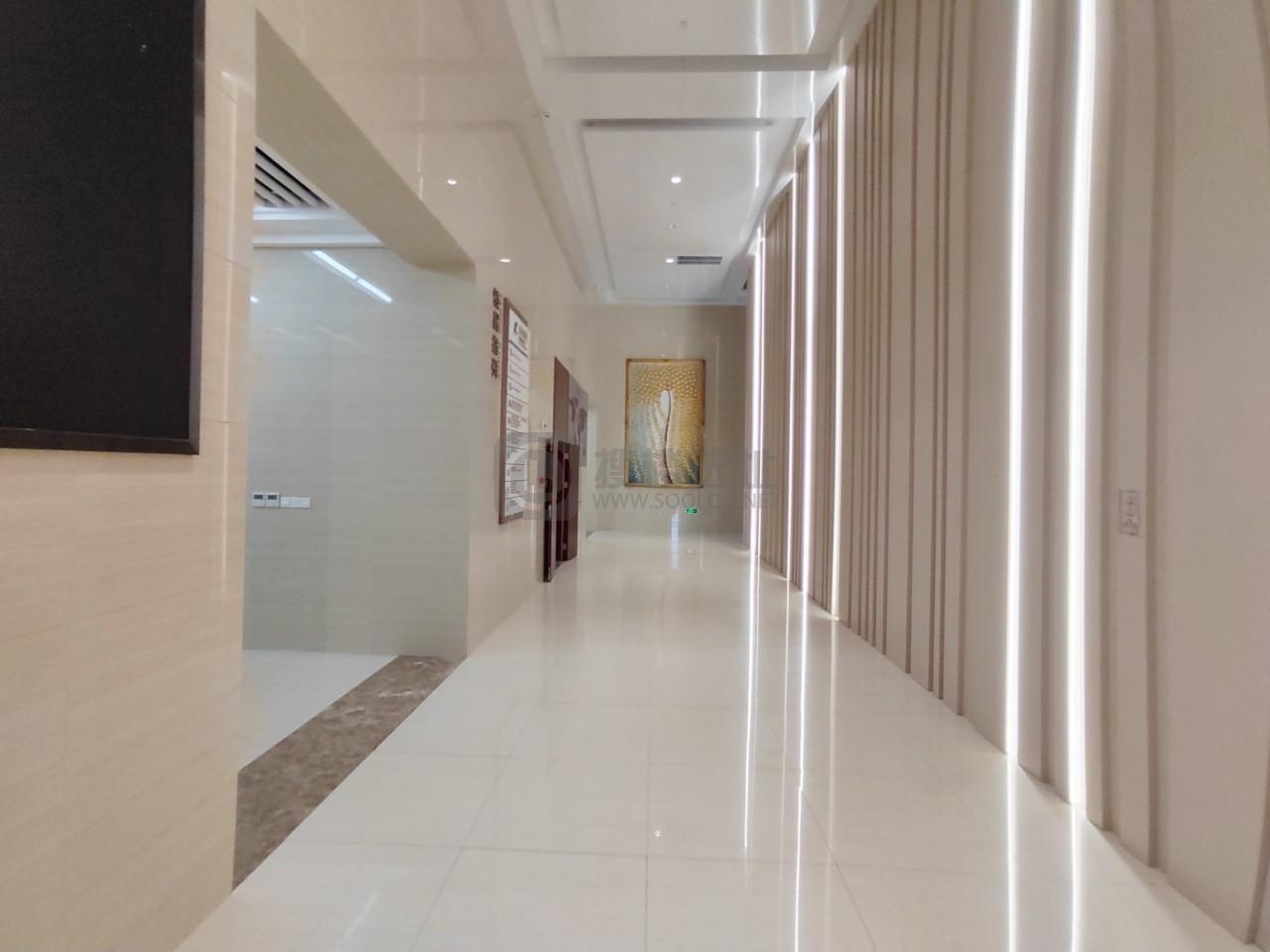 高科中心面积261平