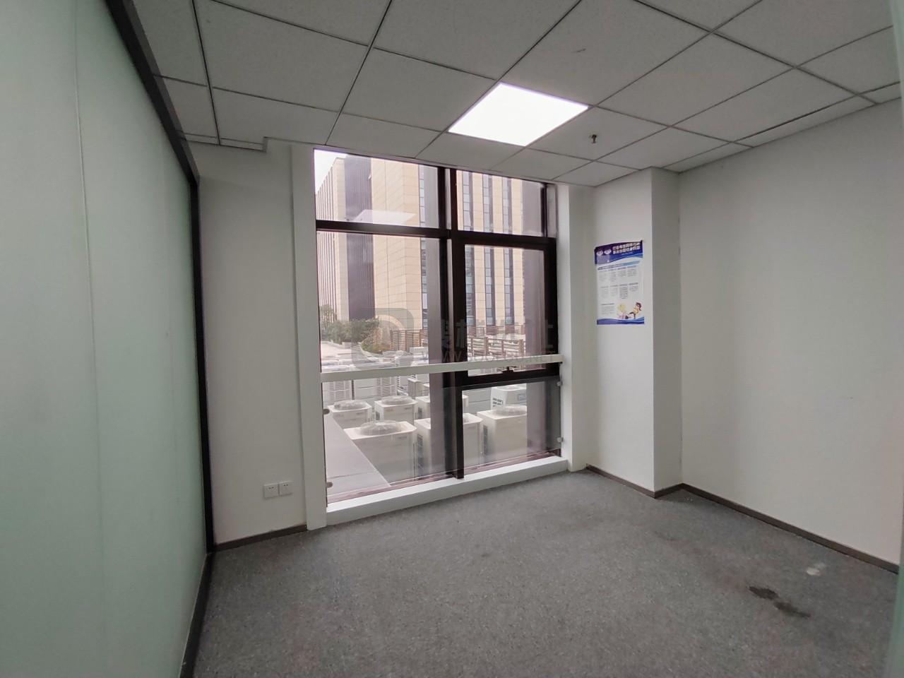 高科中心面积110平