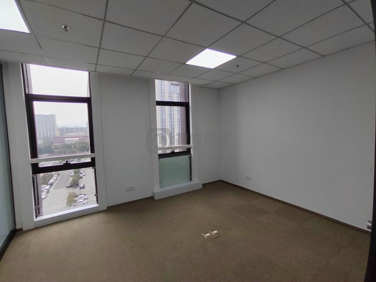 高科中心面积173平