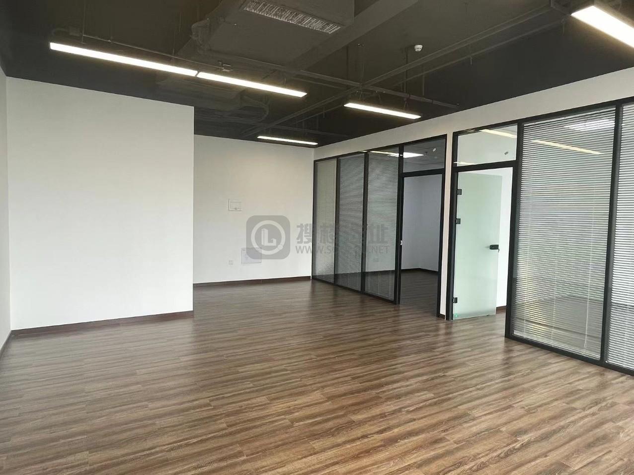 绿地云都会面积100平