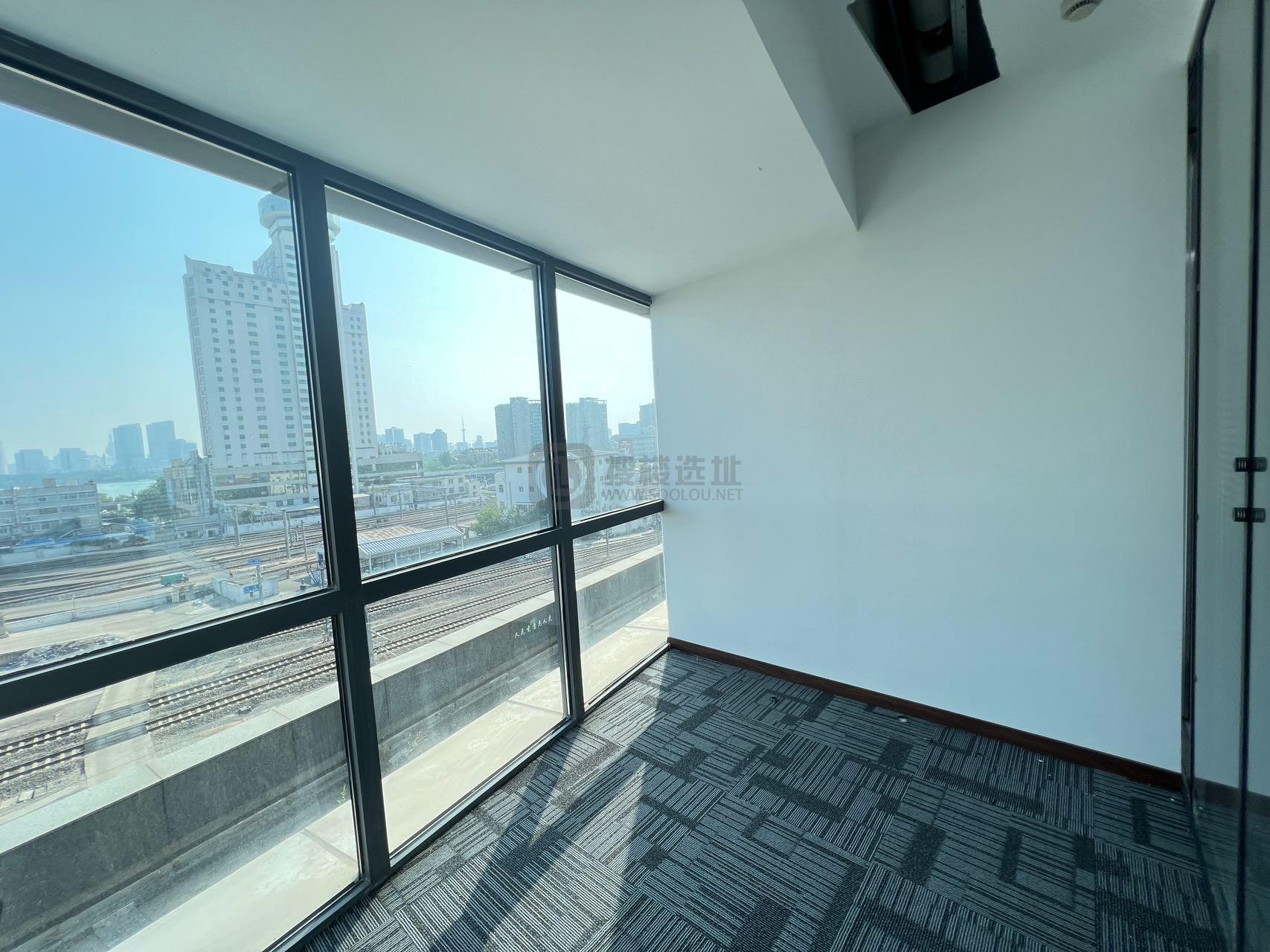 融创精彩天地面积50平