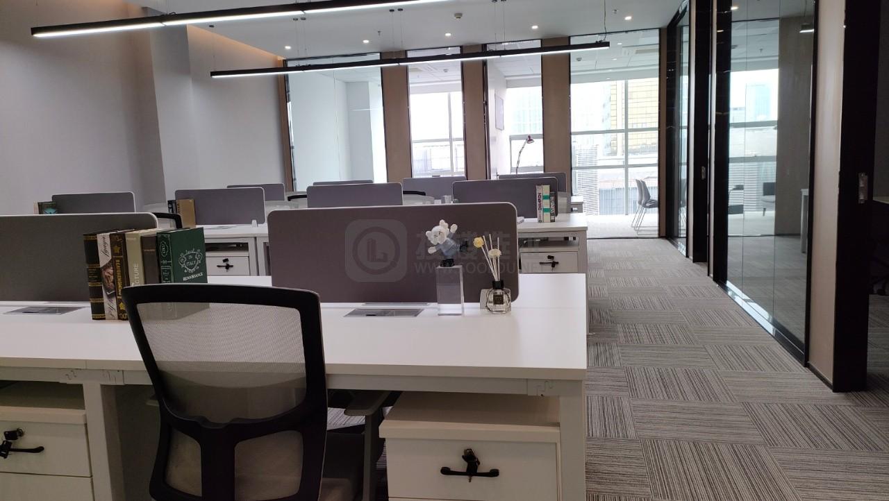 中环国际广场面积240平