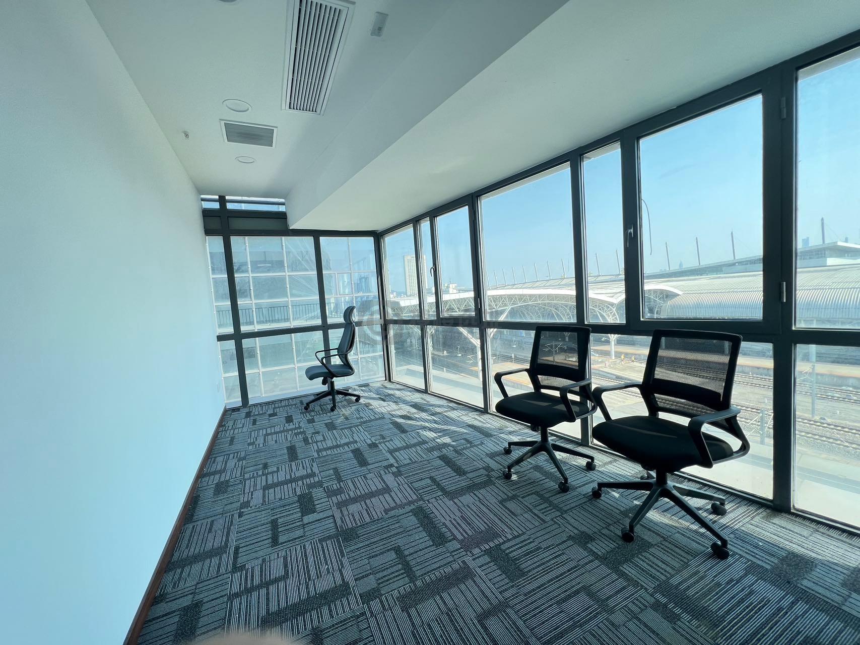 融创精彩天地面积170平